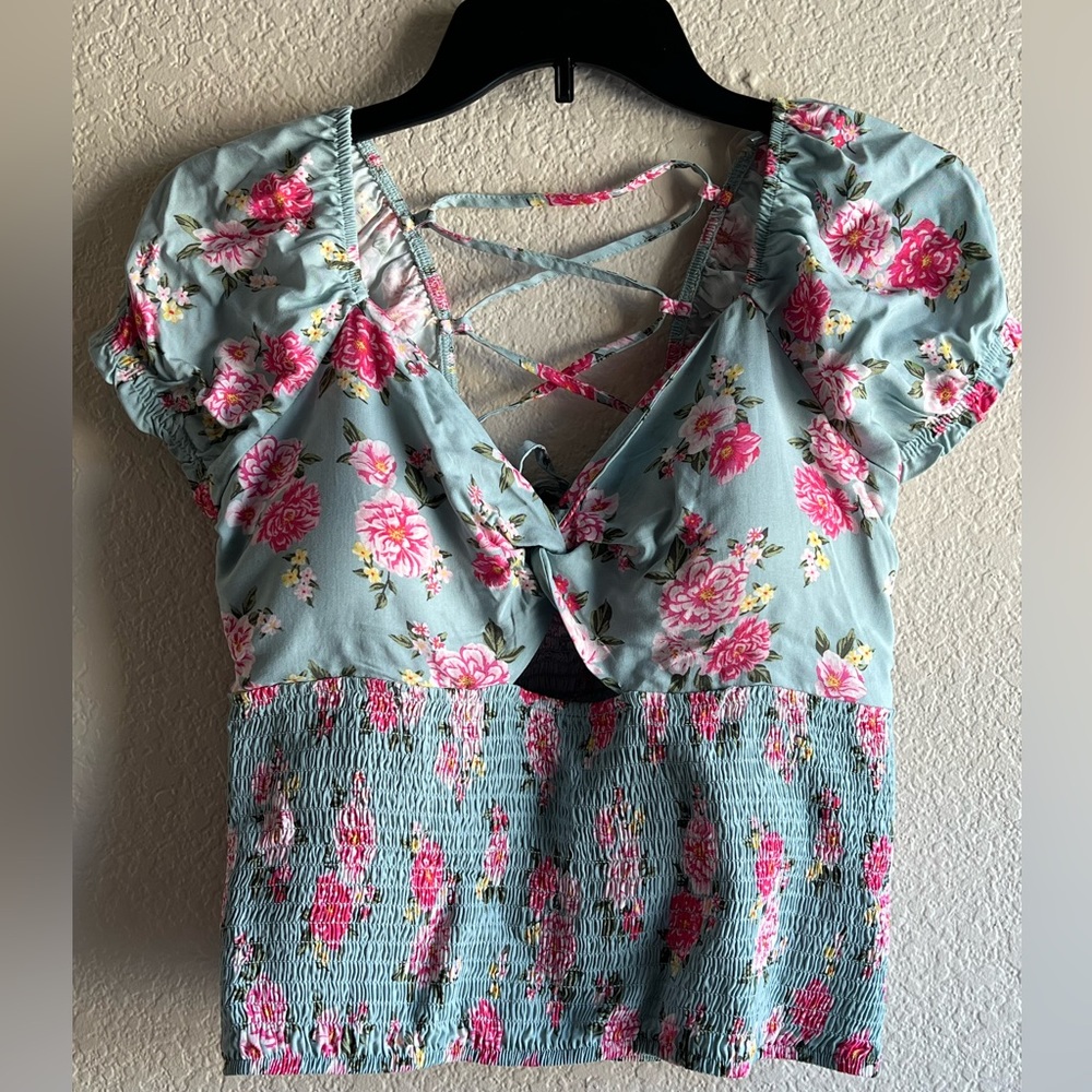 No boundaries, L, Jade delight floral women’s top.